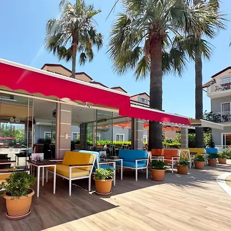 Dolunay Lägenhetshotell Dalyan