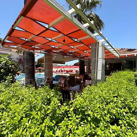 Lägenhetshotell Dolunay 4*